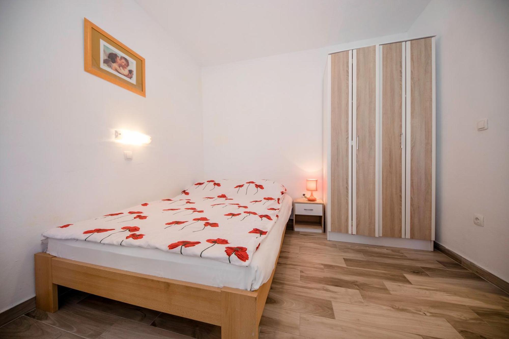 Apartamento Kazo Rab Town Exterior foto